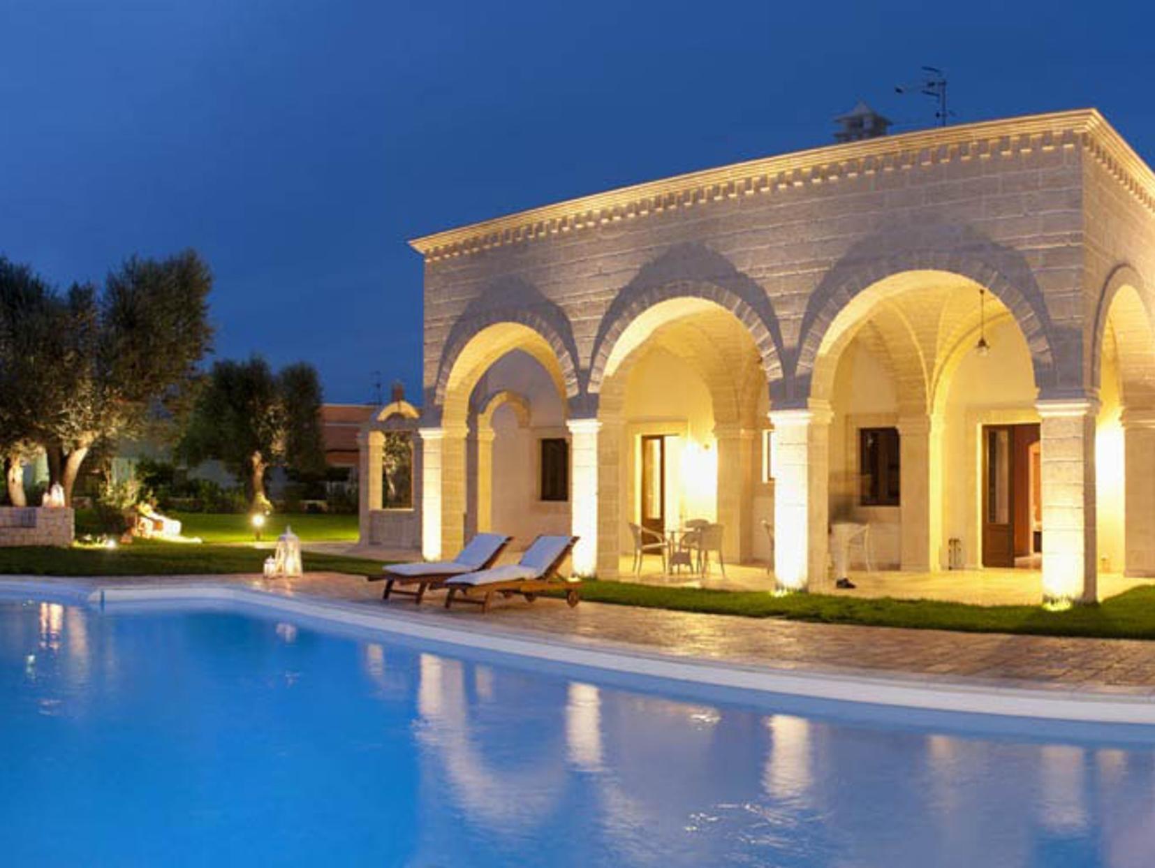 Donna Lucrezia Guest House Pezze Di Greco Ngoại thất bức ảnh