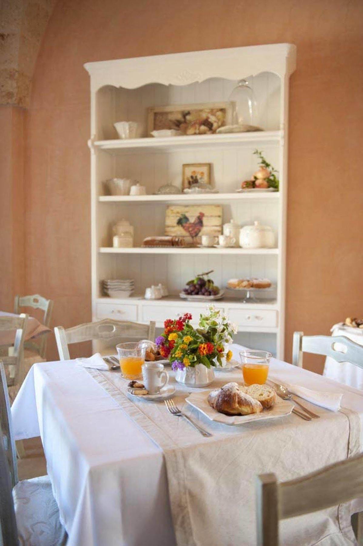 Donna Lucrezia Guest House Pezze Di Greco Ngoại thất bức ảnh