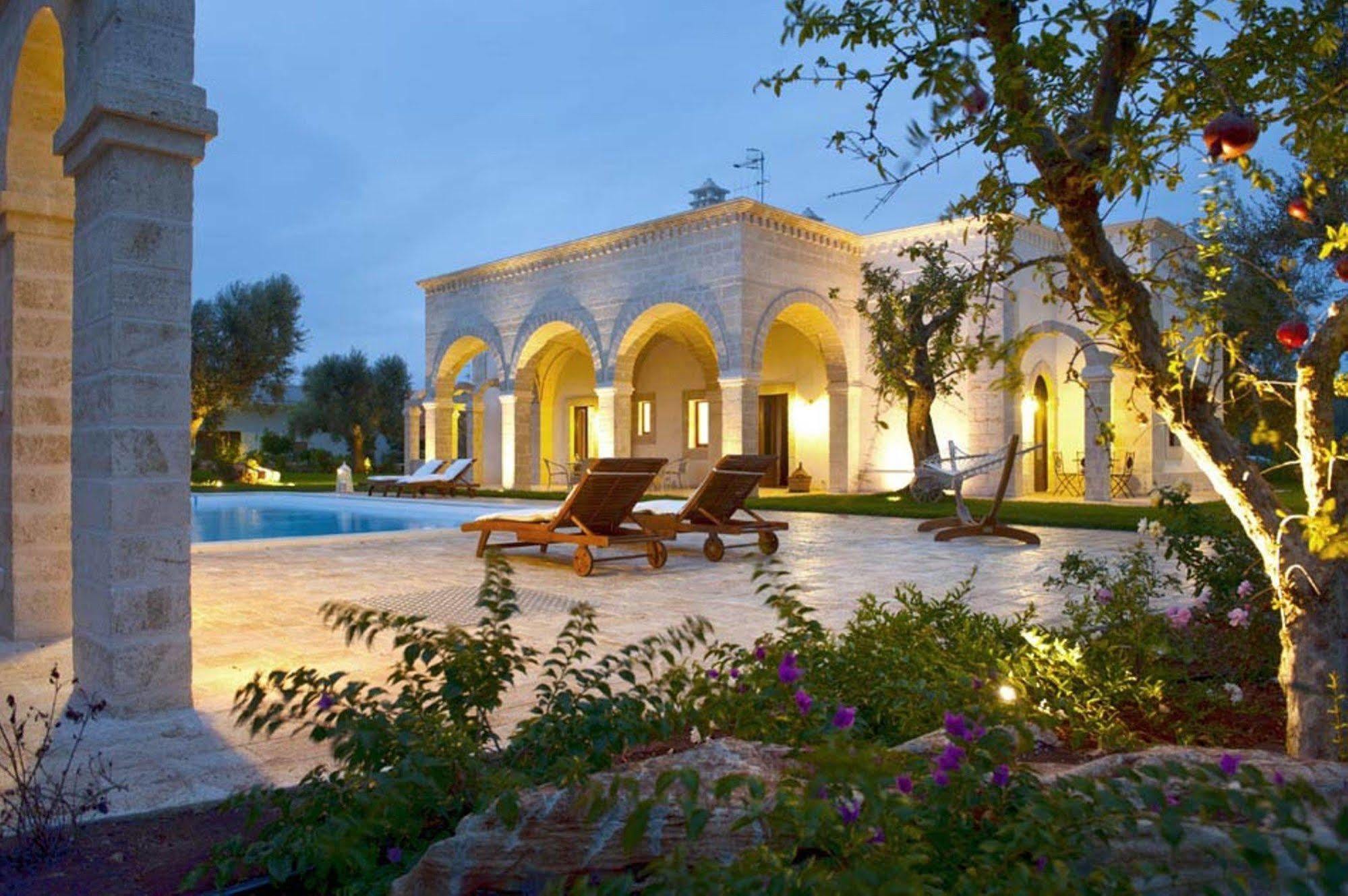 Donna Lucrezia Guest House Pezze Di Greco Ngoại thất bức ảnh